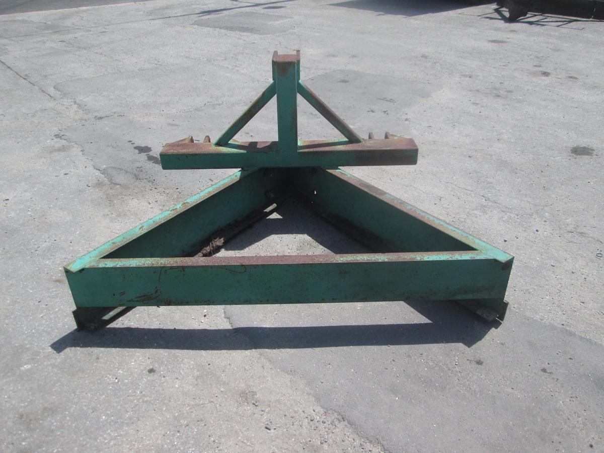 Used Kennco 6' V Plow