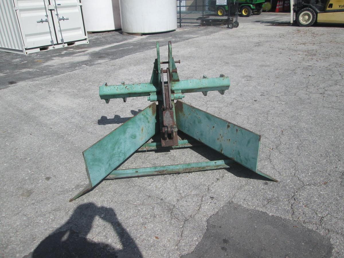 Used Oliver Dalhman 6' V Plow
