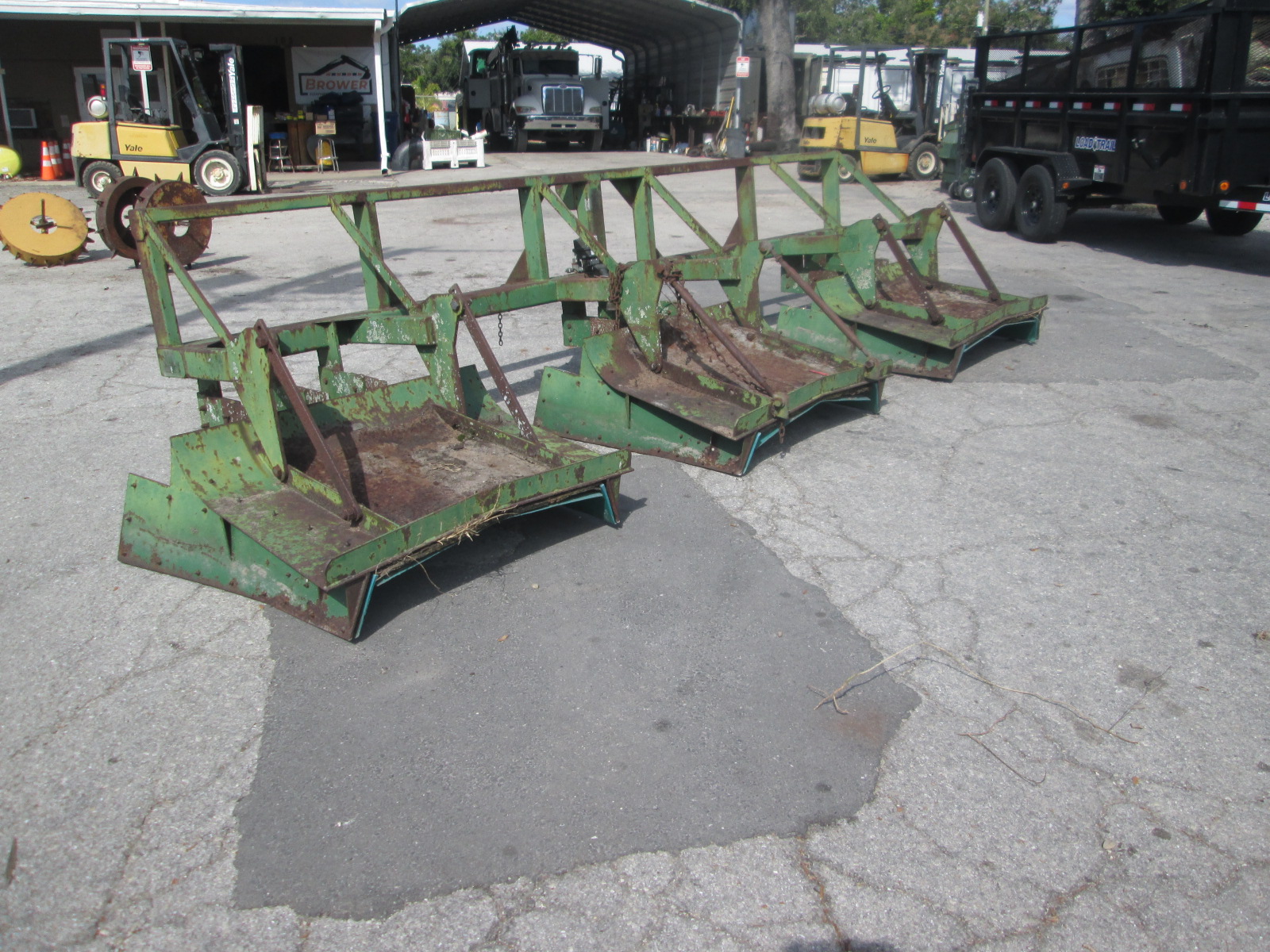 Used Kennco 3 Row Bed Press