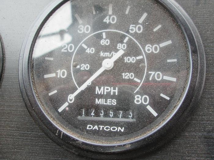 Used 2007 Ottawa 4X2 Spotter Truck