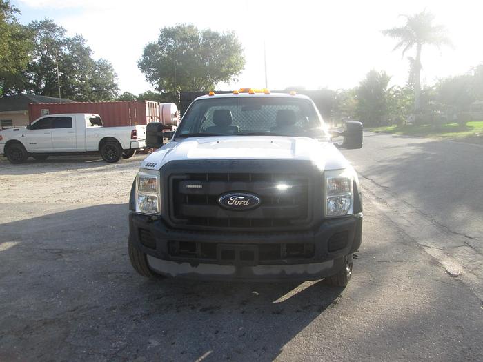 Used 2014 Ford F550 Flatbed Truck