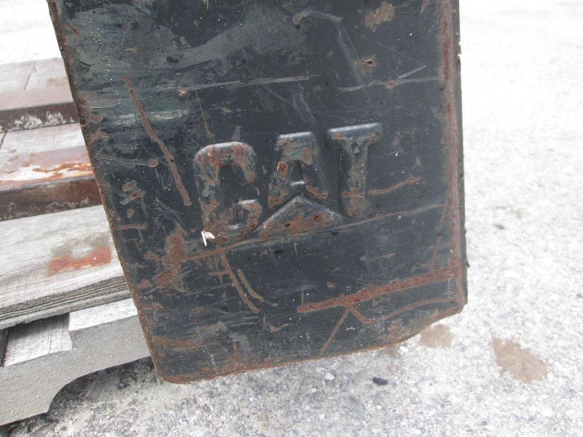 Used Used Caterpillar Skid Steer Forks