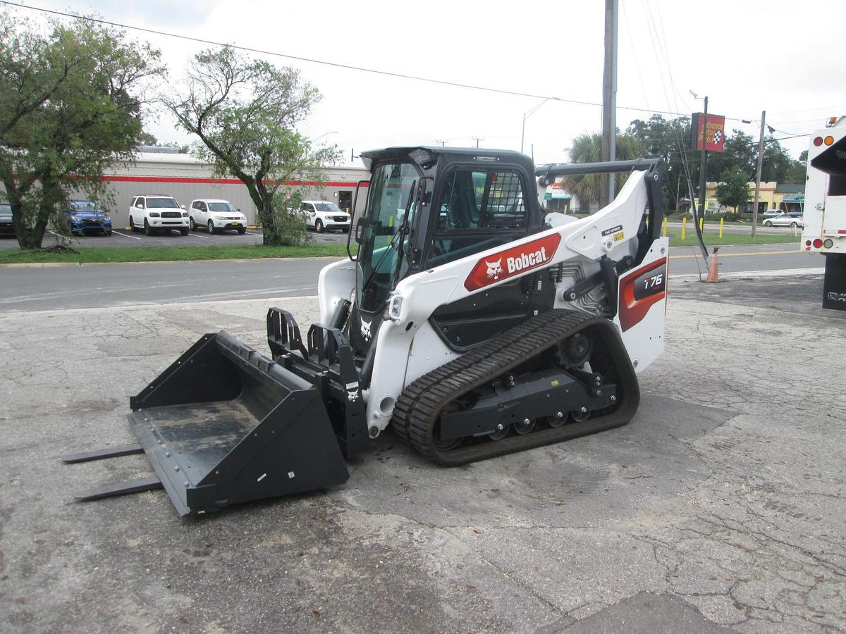 Used 2026 Bobcat T76 Skid Steer with Tilt Trailer