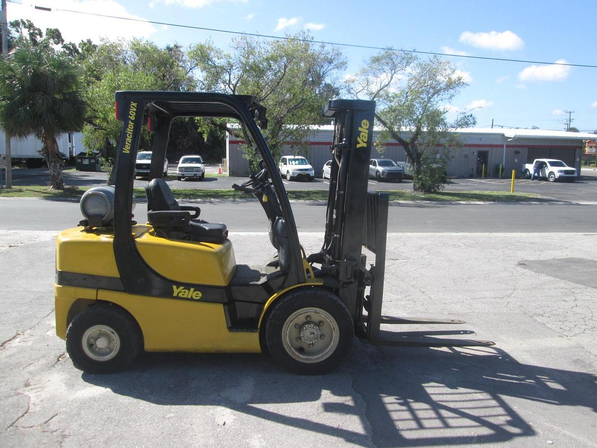 Used 2011 Yale GLP 060 Forklift