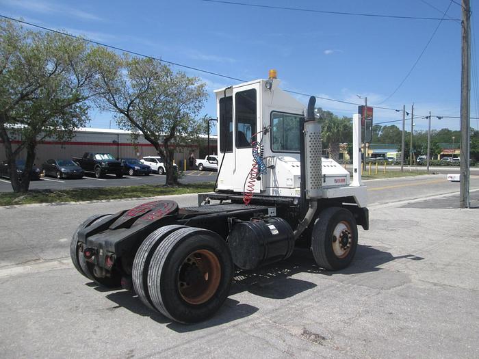 Used 2011 Kalmar Ottawa Spotter Truck