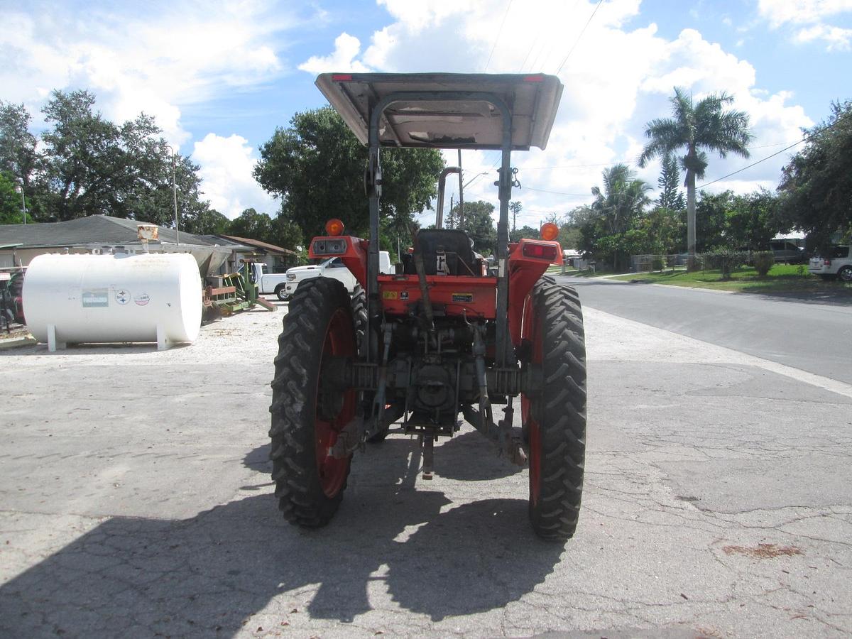 Used 2006 Kubota M9000 High Crop Tractor