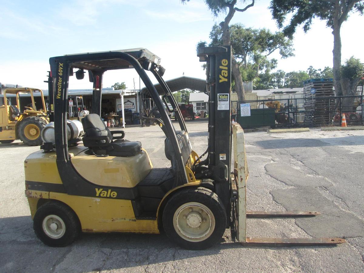 Used 2011 Yale GLP 060 Forklift