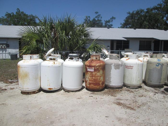 Used 120 Gallon Stand Up Propane Tank