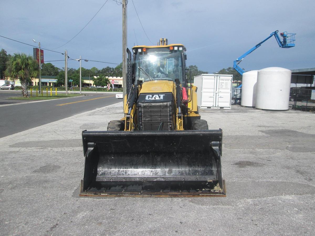 Used 2018 Caterpillar 420F2 Loader Backhoe