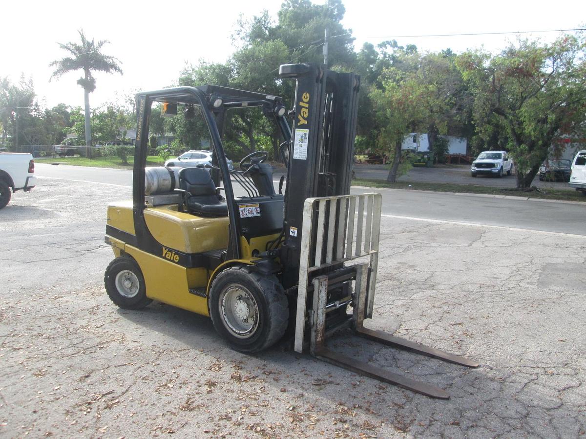 Used Yale GLP070VXE 6500 LB Forklift