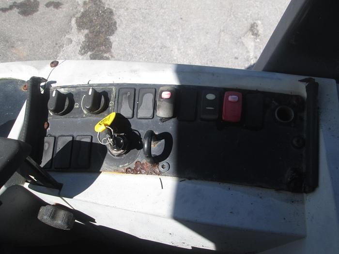 Used 2009 Caterpillar 906H Wheel Loader