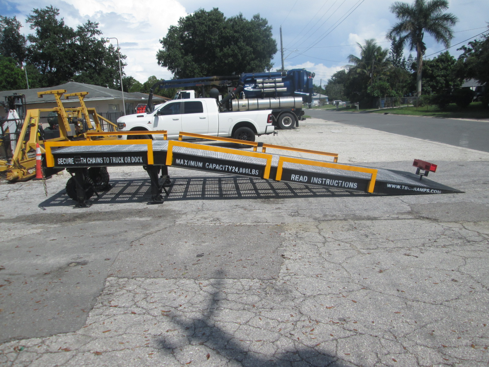 Used 27' Mobile Loading Ramp