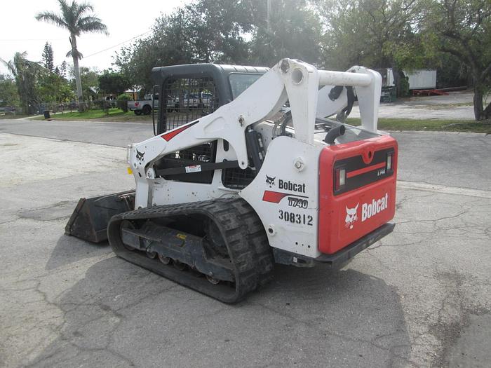 Used 2021 Bobcat T740 Skid Steer