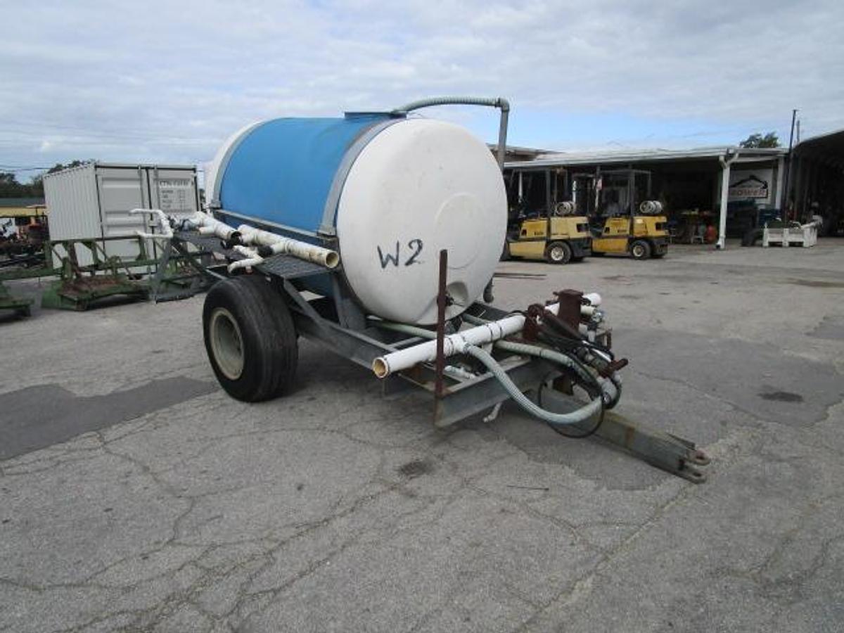 Used 1200 Gallon Kennco Water Wagon