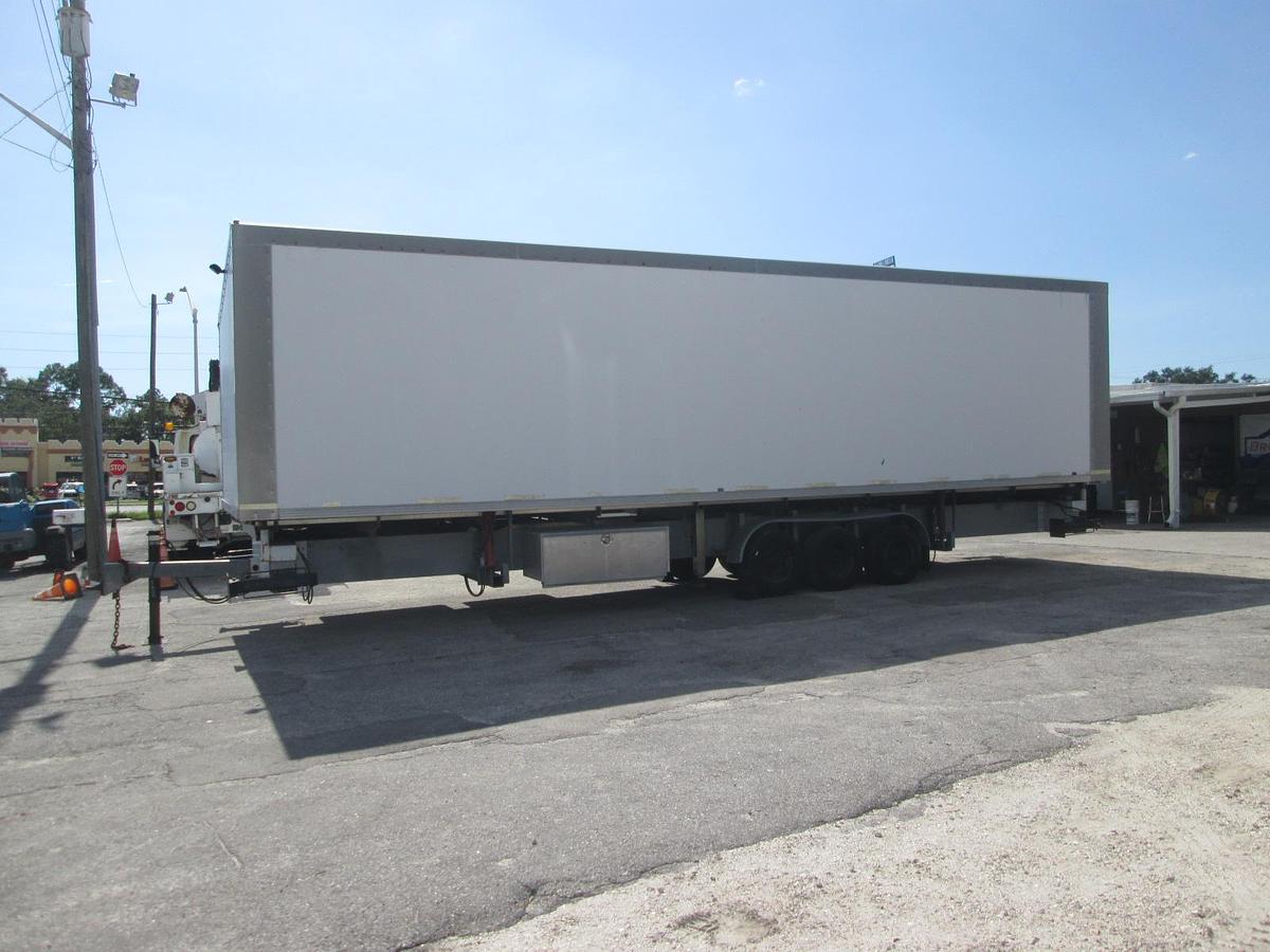 Used 2005 Century Industries Mobil Stage