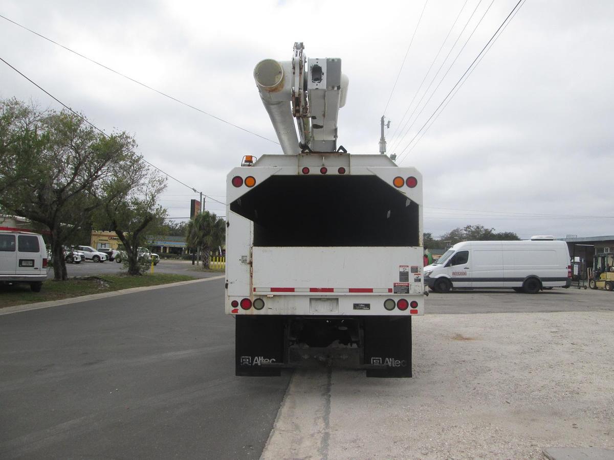 Used 2007 International 4300 Chipper Bucket Truck