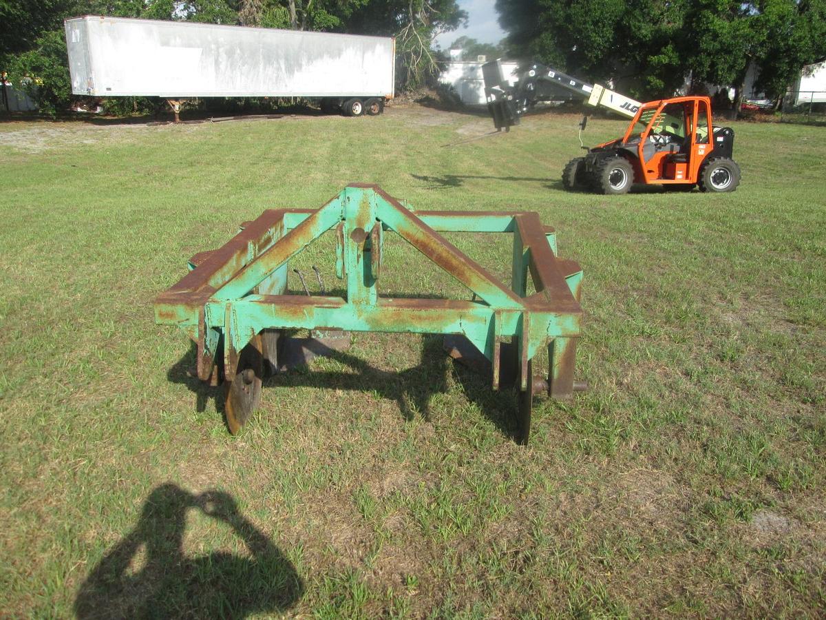 Used Kennco Plastic Lifter