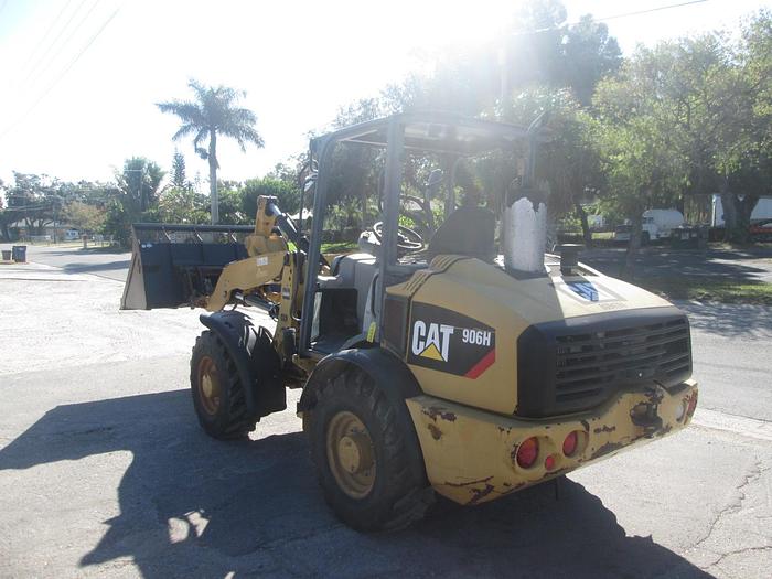 Used 2009 Caterpillar 906H Wheel Loader