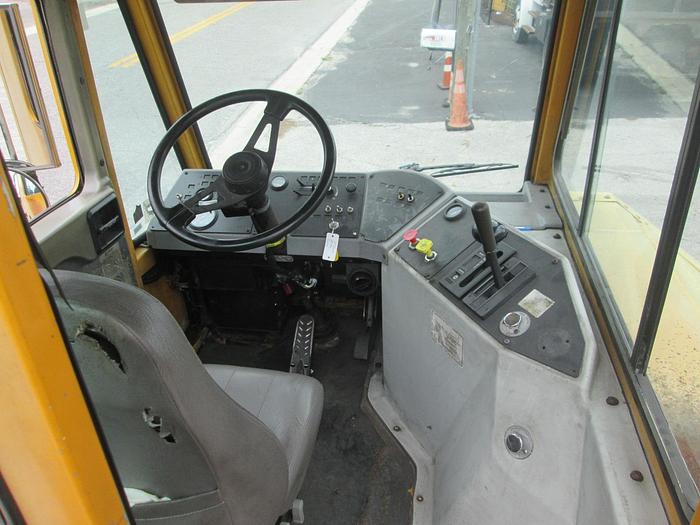 Used 2007 Ottawa 4X2 Spotter Truck