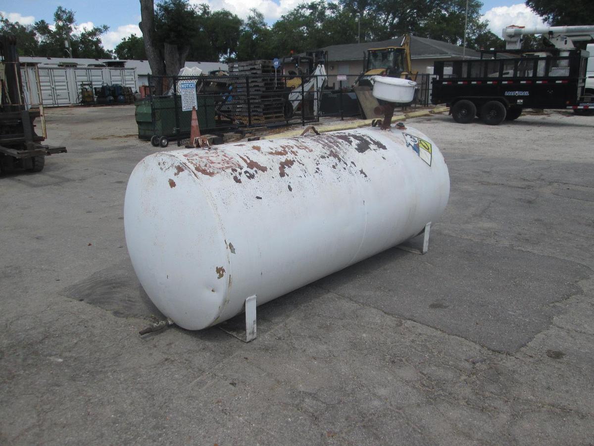 Used 600 Gallon Fuel Tank
