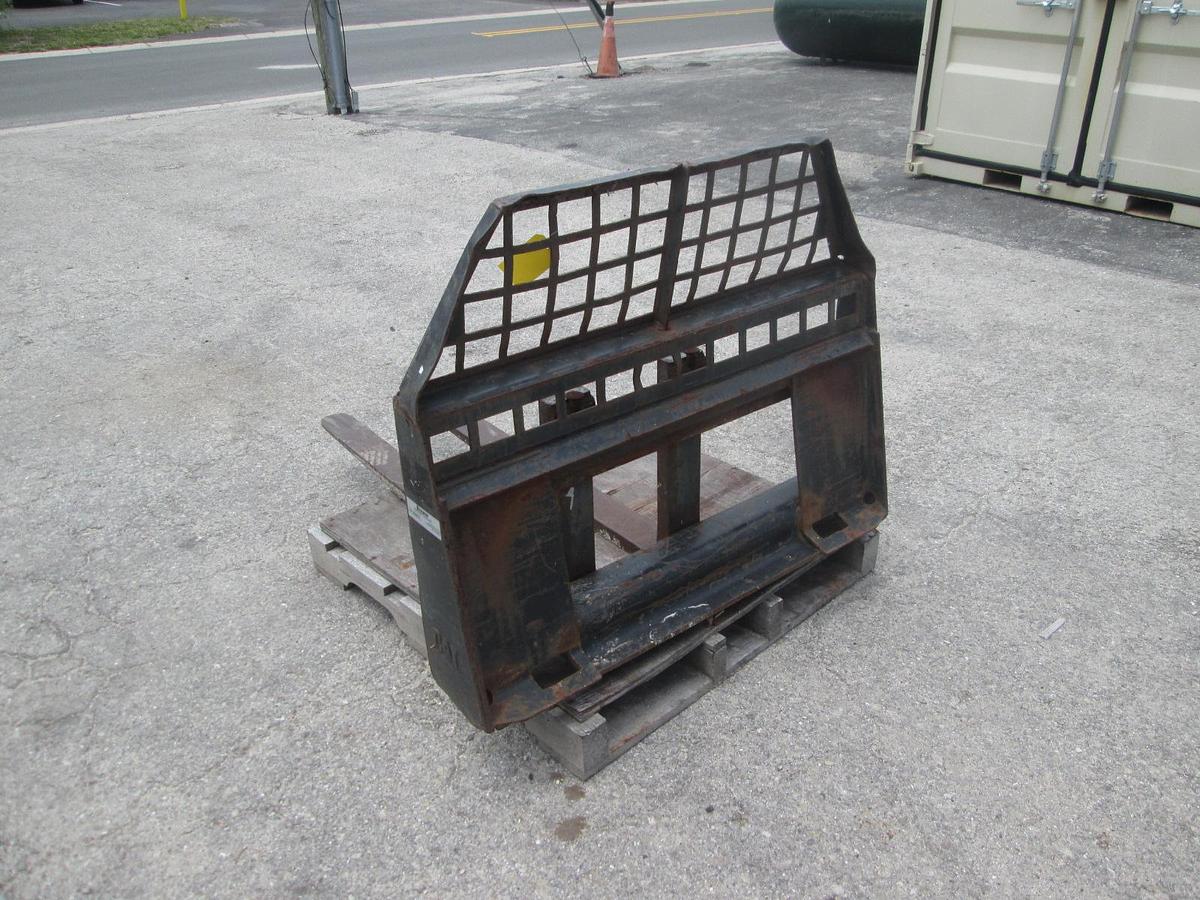 Used Used Caterpillar Skid Steer Forks