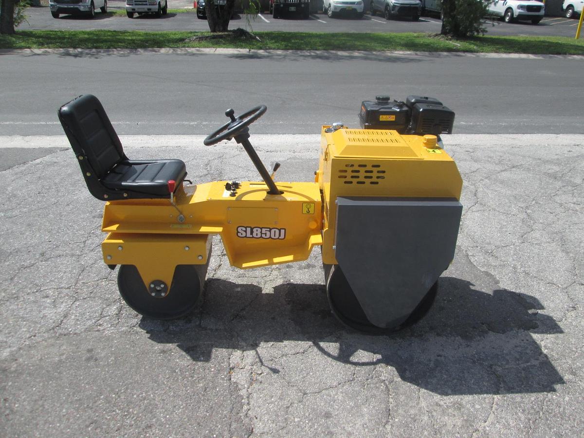 New 2025 Fland SL850 Vibratory Roller