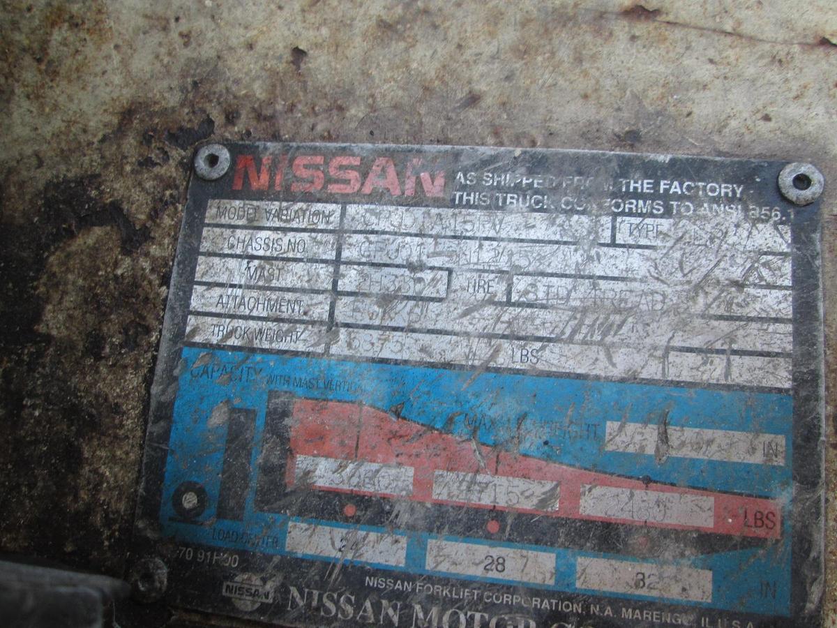 Used  Nissan 3000 LB Forklift