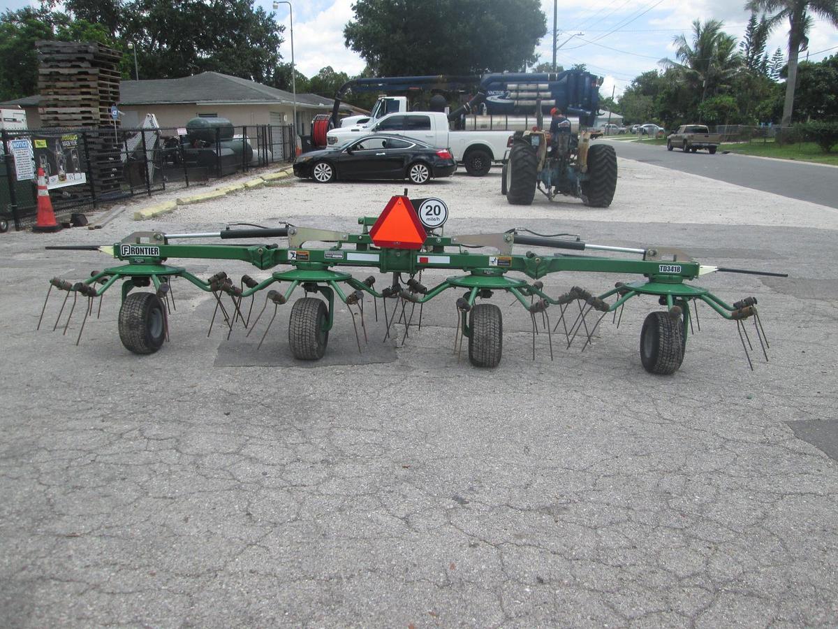 Used Frontier TD3418 Hay Tedder