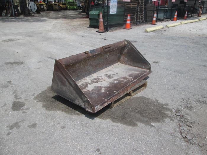 Used Used 66" Bobcat Skid Steer Bucket