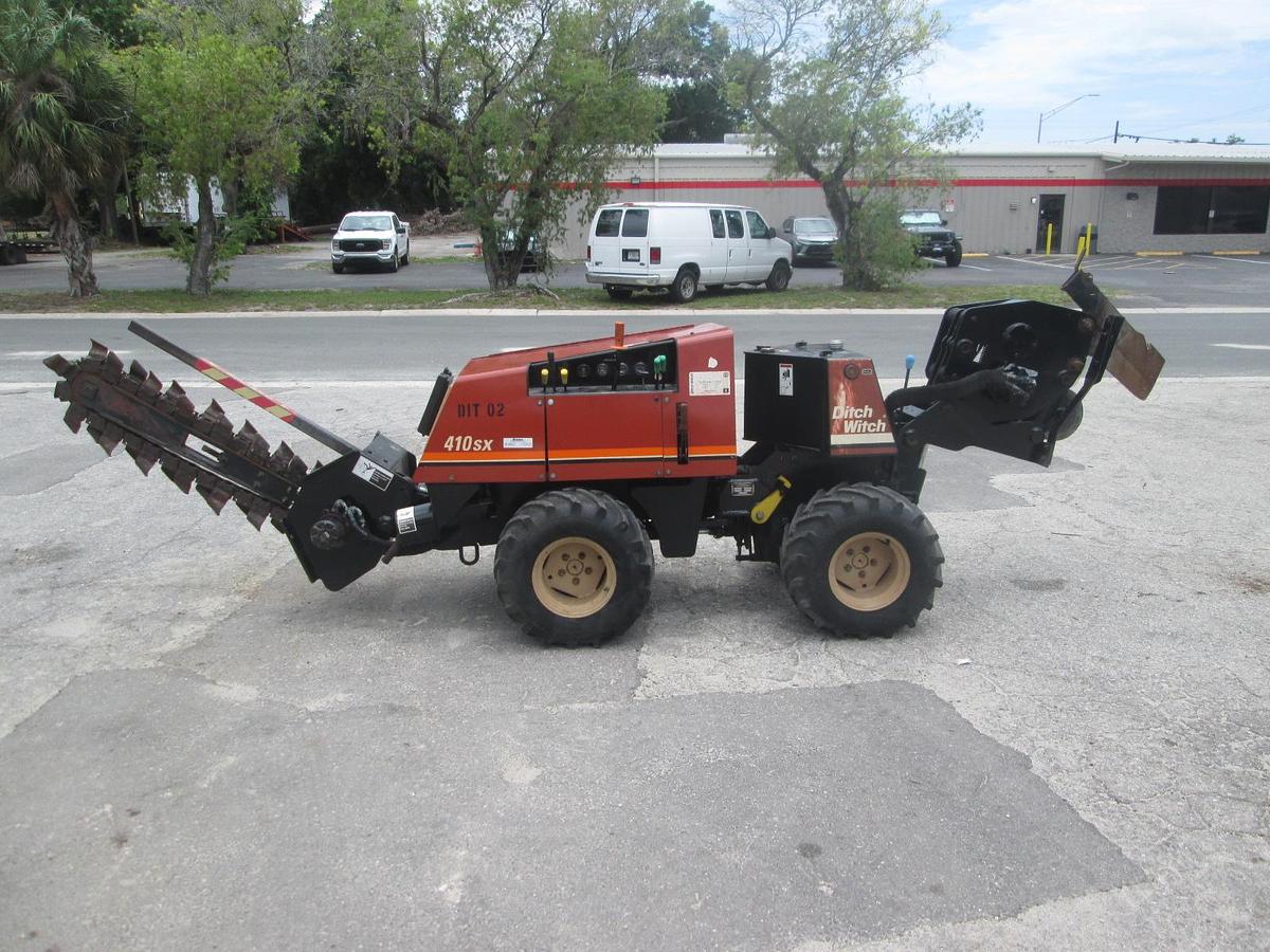 Used Ditch Witch 410SX Trencher