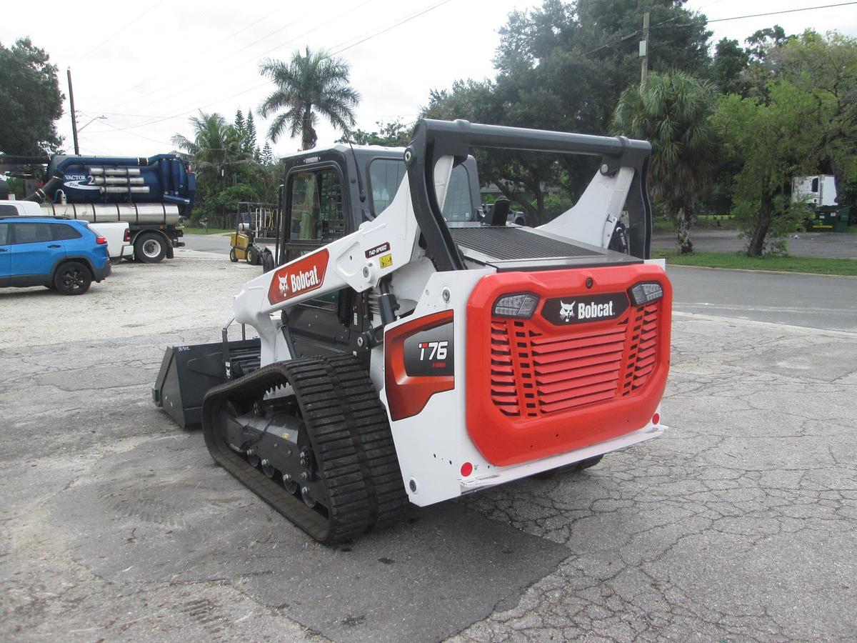 Used 2026 Bobcat T76 Skid Steer with Tilt Trailer
