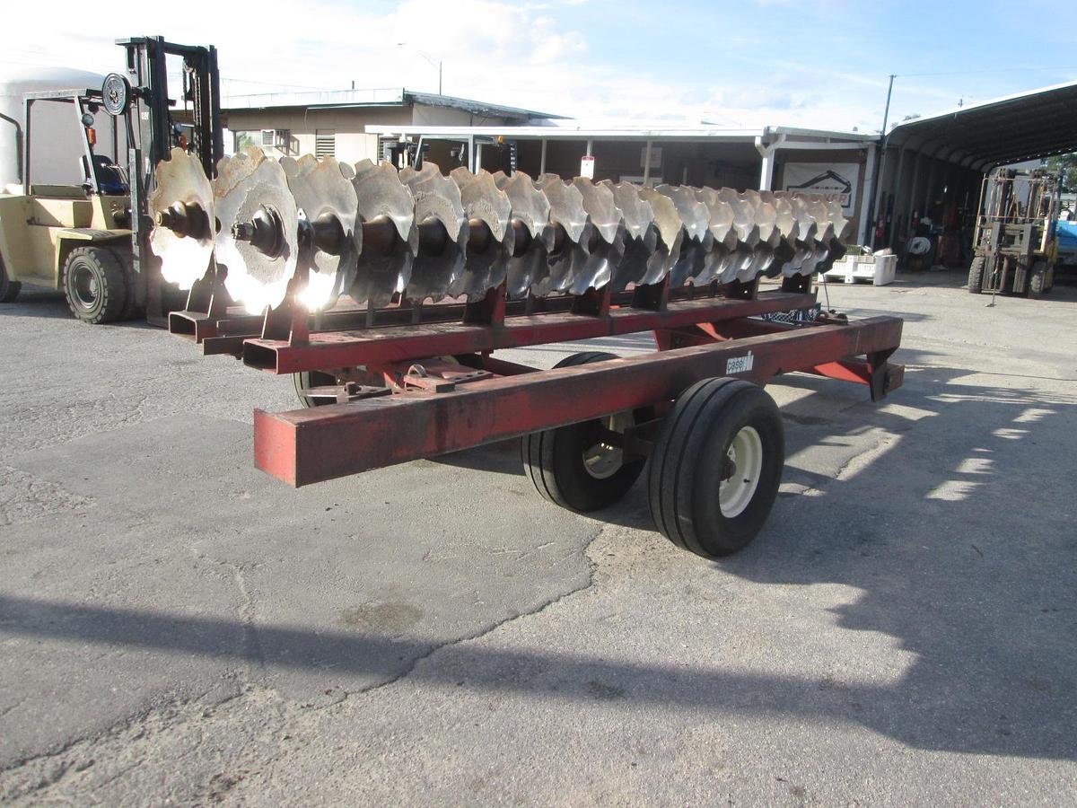 Used Case 770 DH 15' Offset Disc