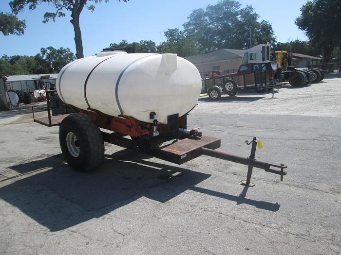 Used 750 Gallon Pull Behind Water Wagon
