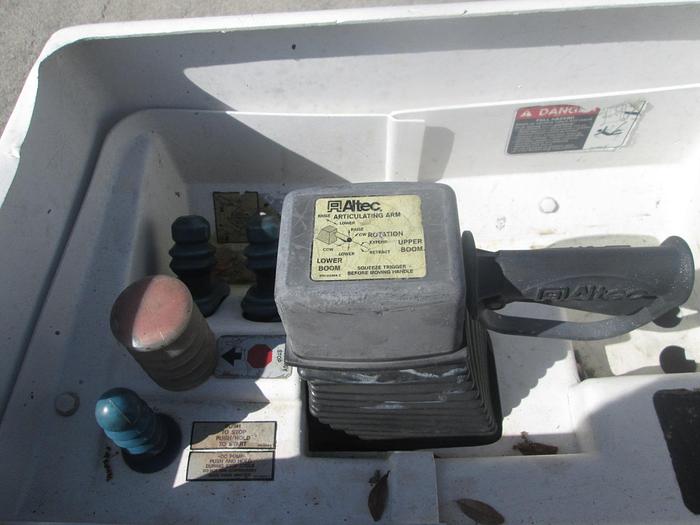 Used 2015 Ford F550 Bucket Truck