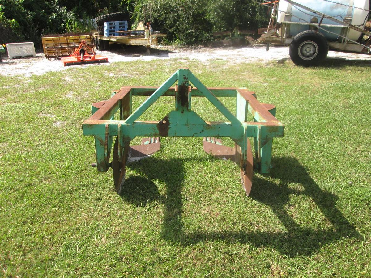 Used Kennco Plastic Lifter
