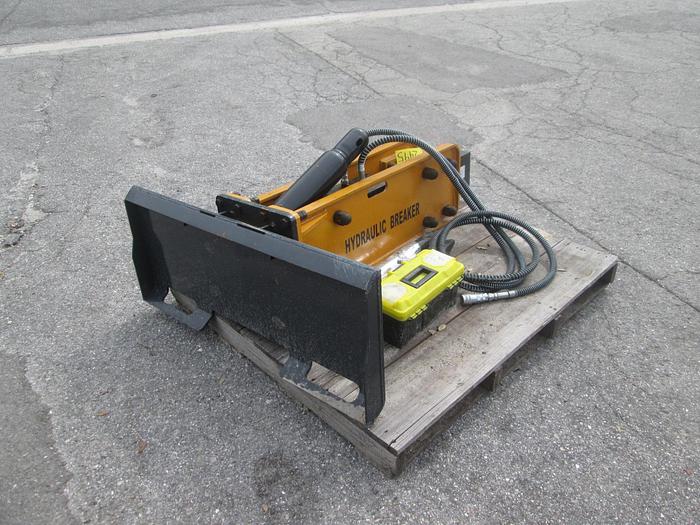 New Wolverine ZW-750 Hydraulic Skid Steer Breaker