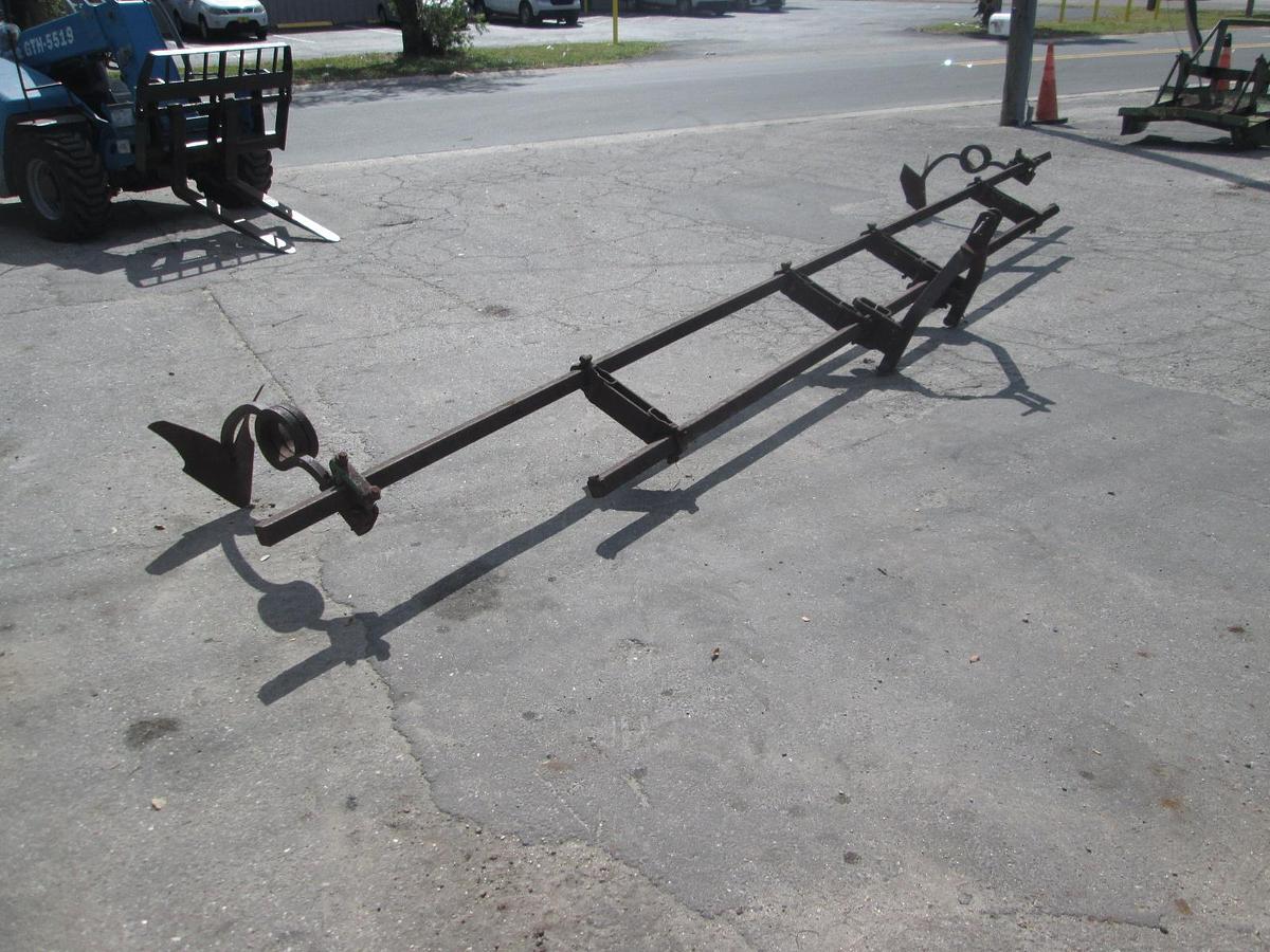 Used 18' Double Tool Bar