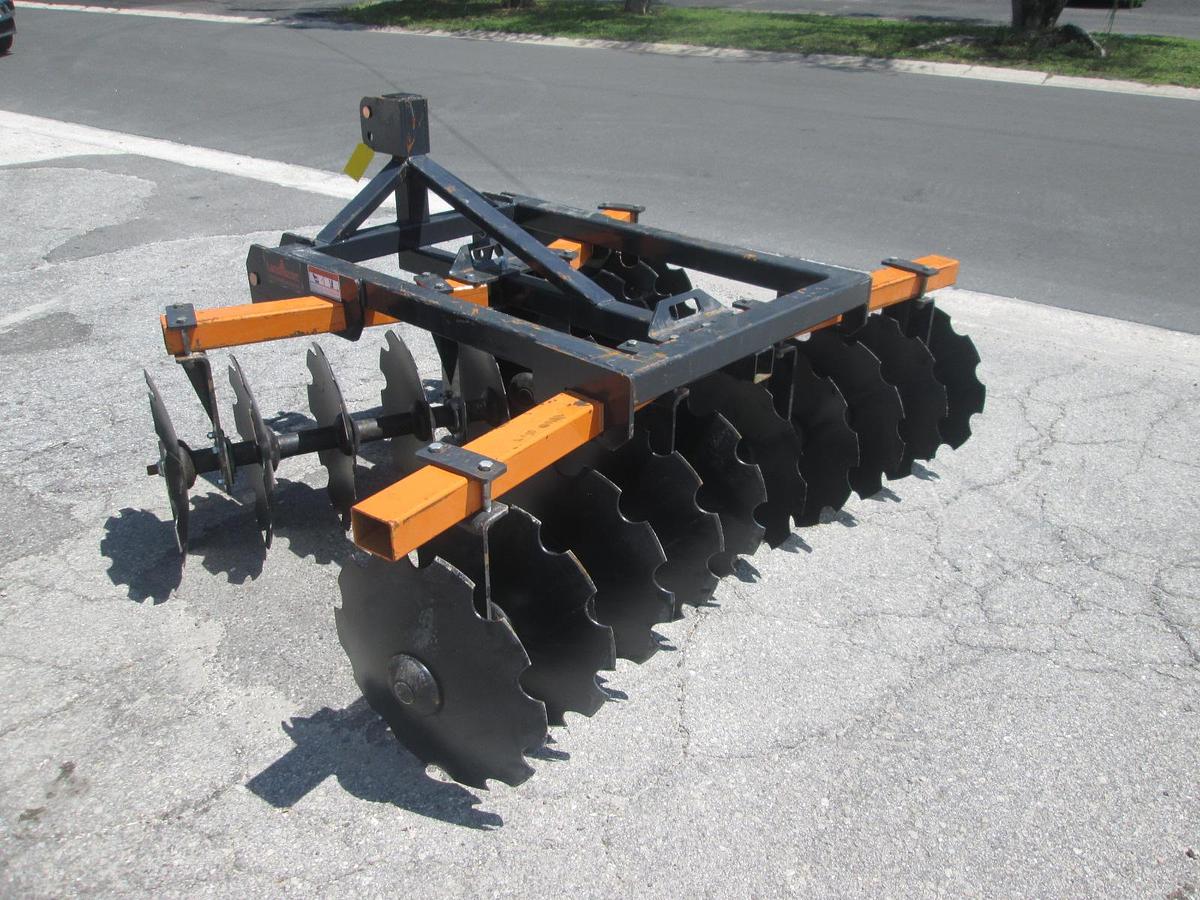 New 7' Offset 3 Point Disc