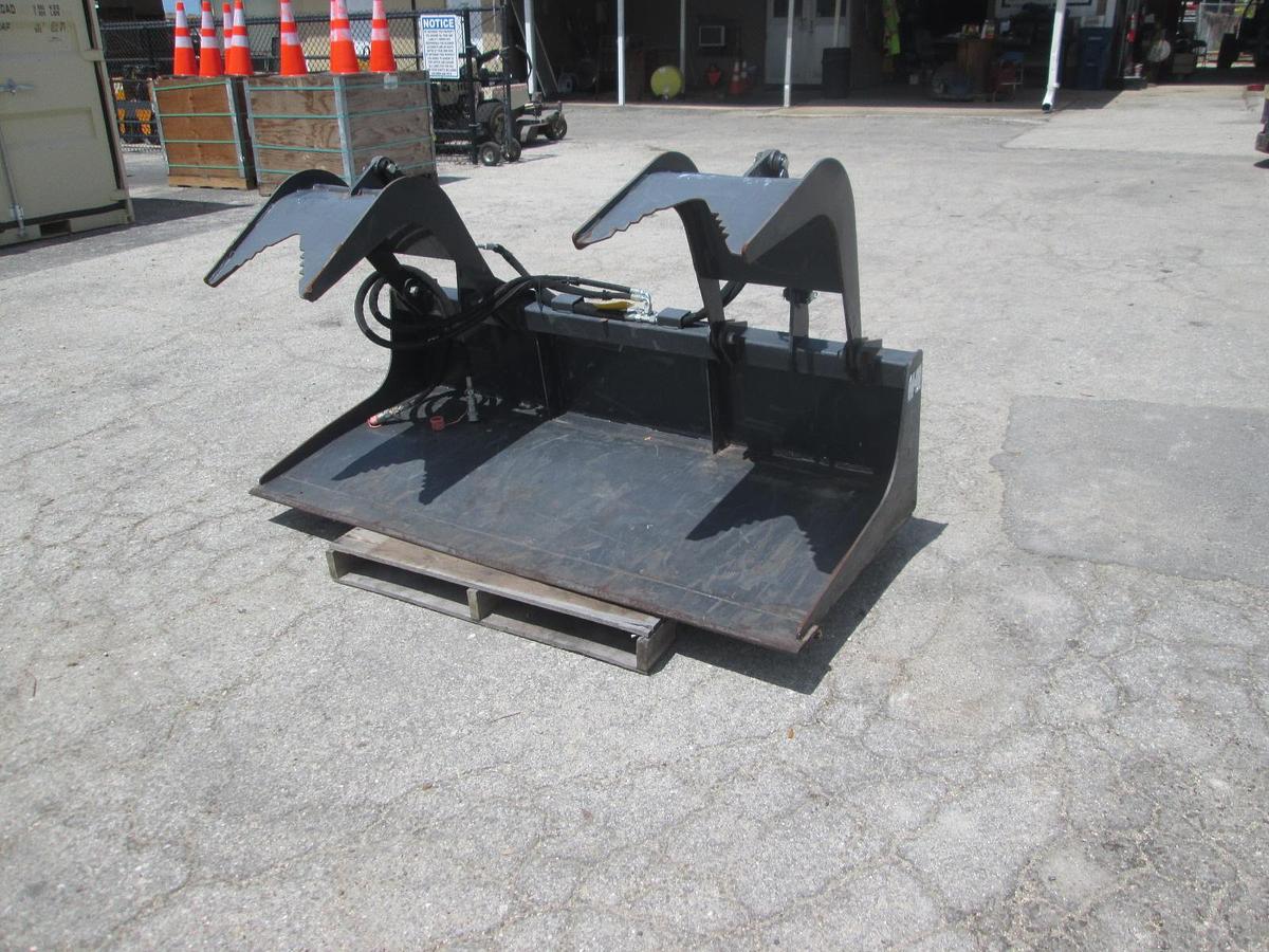 Used 6' Skid Steer Grapple Bucket