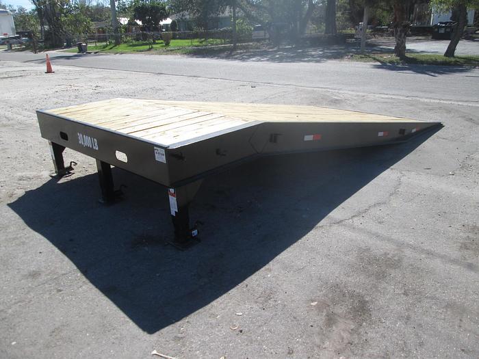 New 8'x20' Loading Ramp