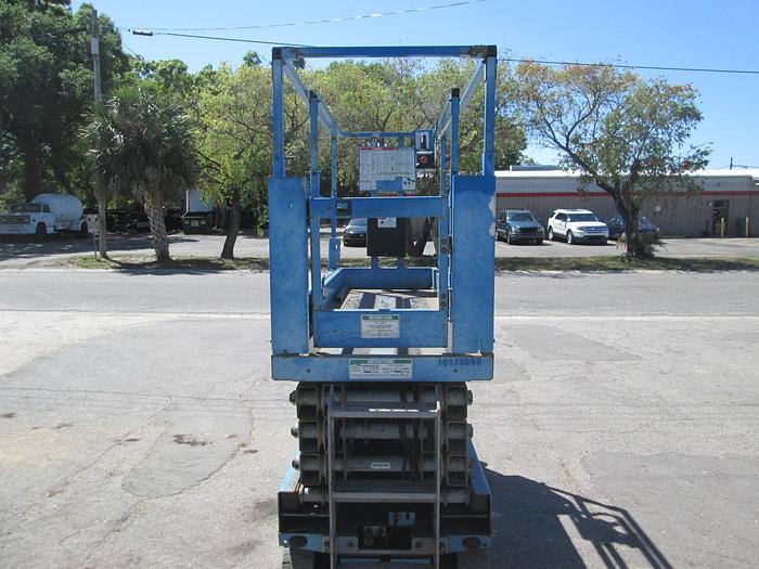 Used Genie GS-2632 Scissor Lift