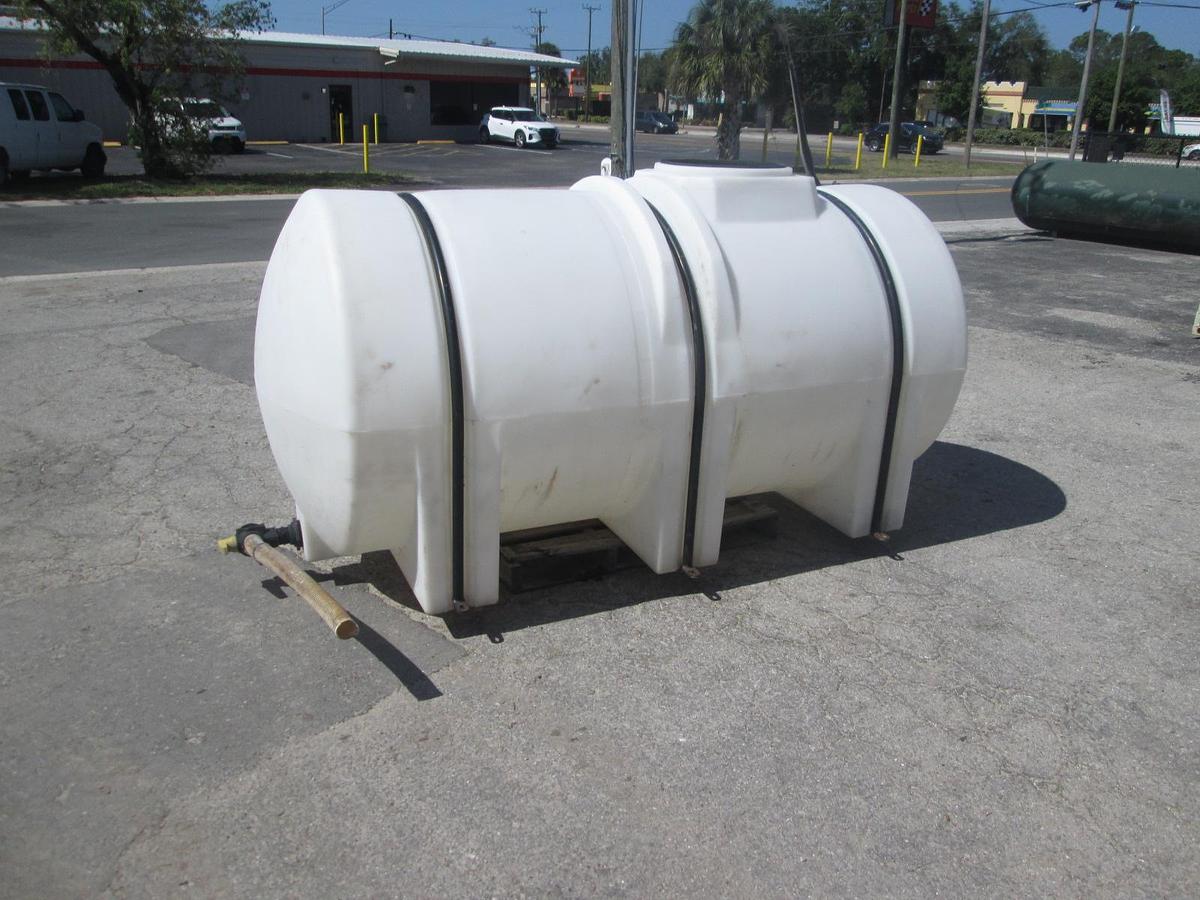 Used 735 Gallon Poly Tank with Bands