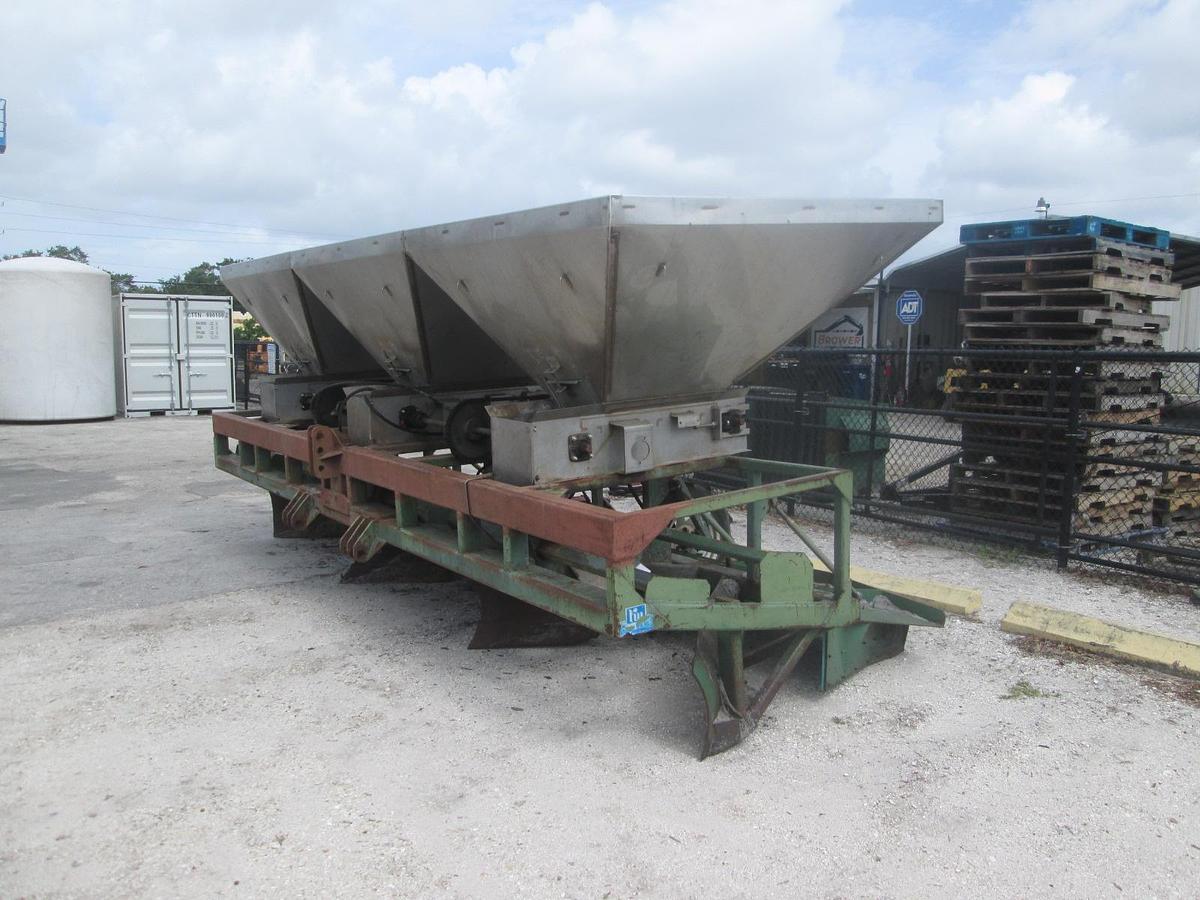 Used Kennco 3 Row Bedder With Fertilizer Spreader