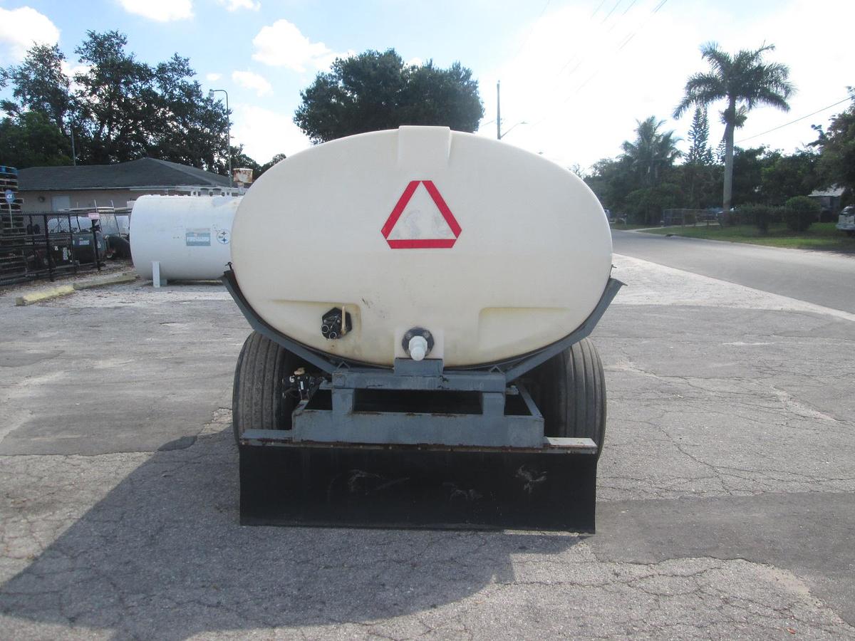 Used 1000 Gallon Water Wagon Sprayer