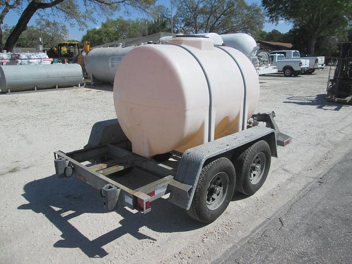 Used 2015 500 Gallon Water Tank Trailer