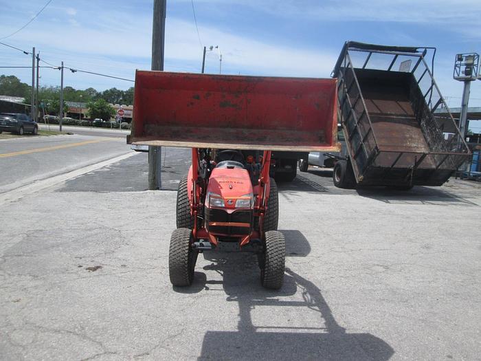 Used 2013 Kubota B3200 Front End Loader Tractor
