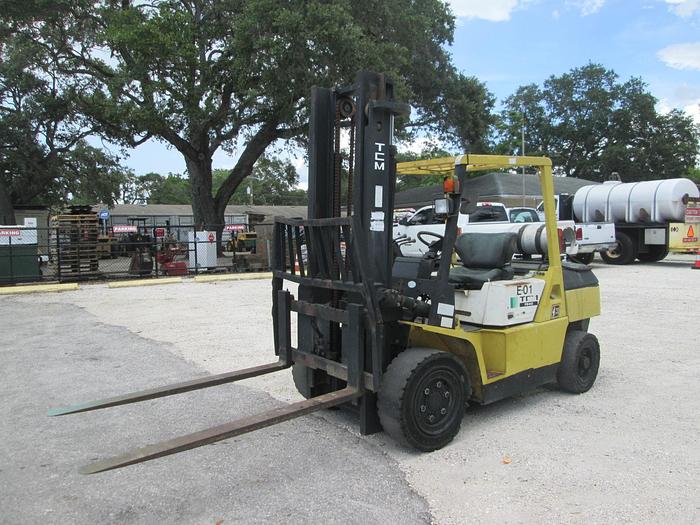 Used TCM FG40 9,000LB Forklift