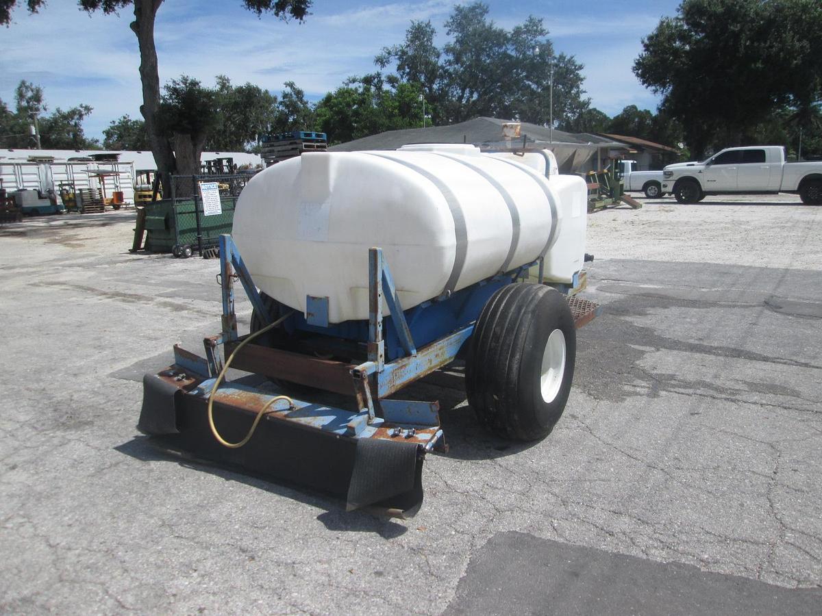 Used 700 Gallon Water Wagon Sprayer