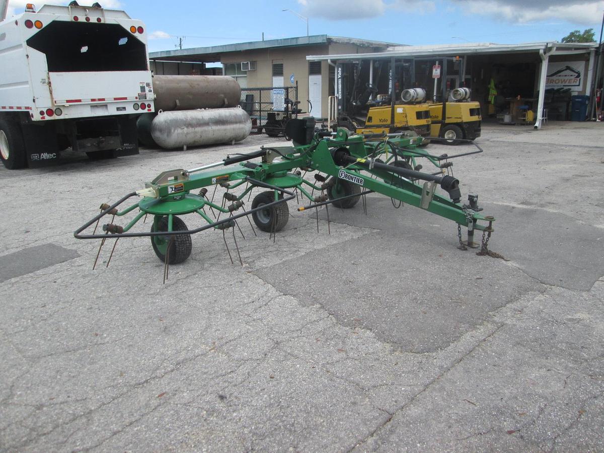 Used Frontier TD3418 Hay Tedder