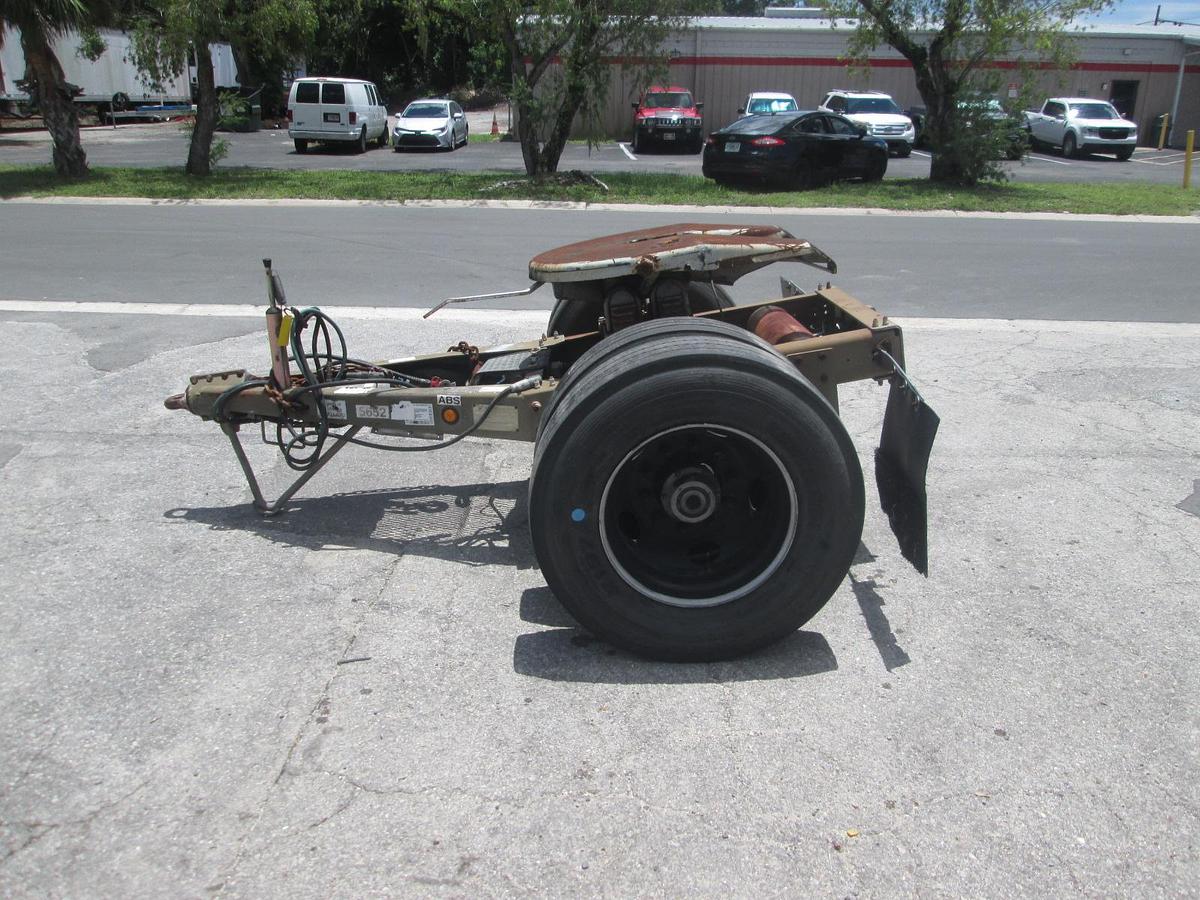 Used 2010 Silver Eagle Semi Tow Dolly